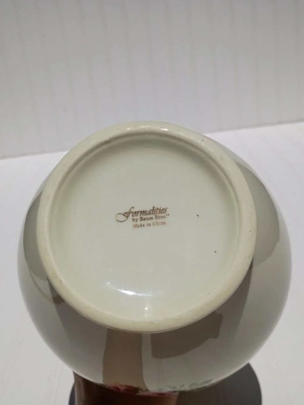Vintage Formalities by Baum Bros Rose Vase Lattice with Pink Bow Porcelain 9.75